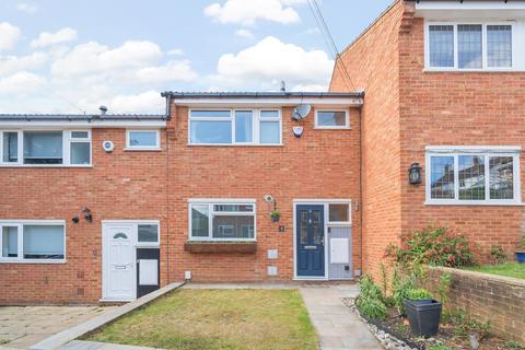 4 Chequers Close, Orpington, BR5 2QP