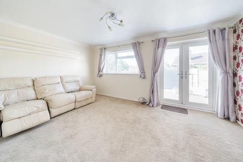 4 Chequers Close, Orpington, BR5 2QP