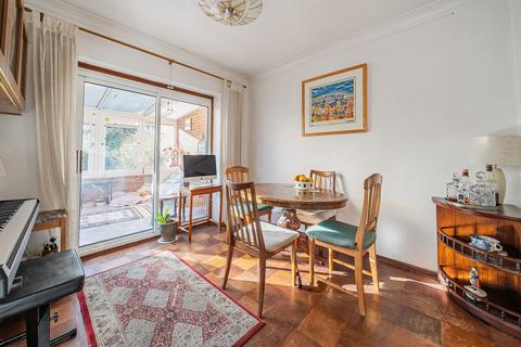 82 Avalon Road, Orpington, BR6 9BA