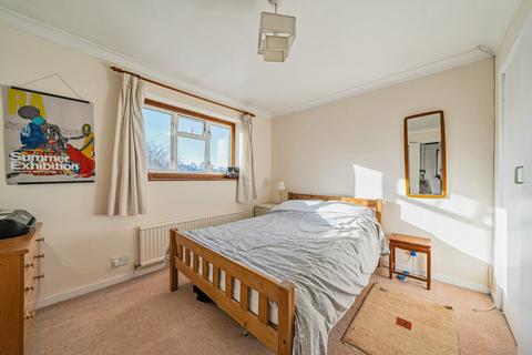 82 Avalon Road, Orpington, BR6 9BA