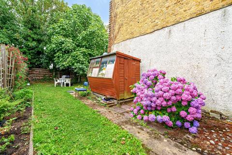 83 Ivydale Road, London, SE15 3DS