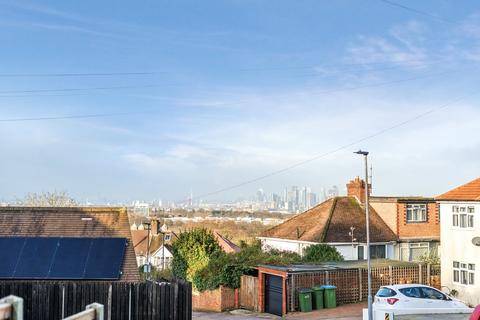 10 Downend, London, SE18 3NB