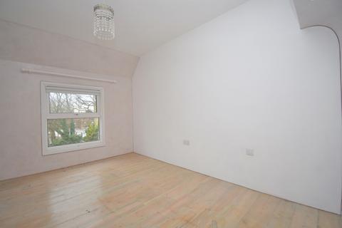 11 Llanover Road, London, SE18 3ST