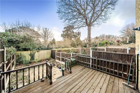 36 Kenilworth Gardens, London, SE18 3JB