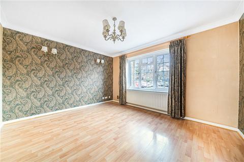 36 Kenilworth Gardens, London, SE18 3JB