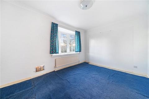 36 Kenilworth Gardens, London, SE18 3JB