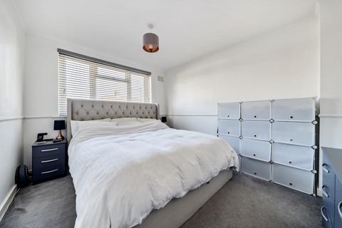 14 Birkdale Road, London, SE2 9HX