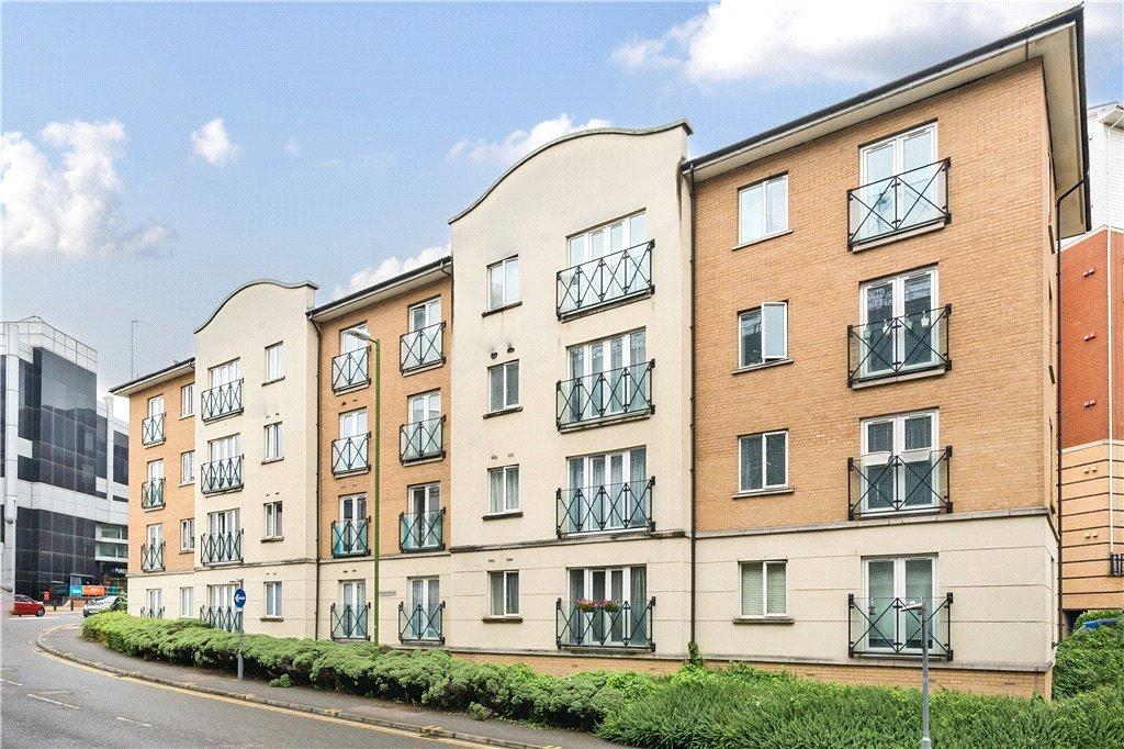 Moorview House, Selden Hill, Hemel Hempstead 2 bed apartment for sale