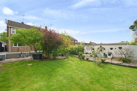 Hopfield Lodge Honeyden Road, Sidcup, DA14 5LX