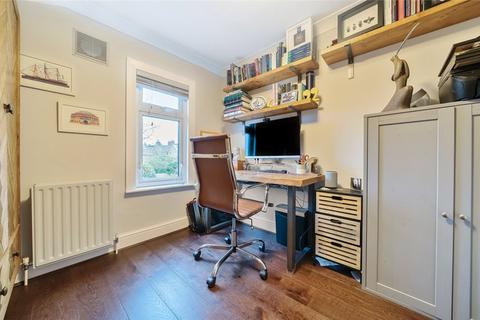 66 Birkbeck Road, Sidcup, DA14 4DW