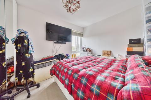 1 bedroom apartment for sale, High Street, Rochester