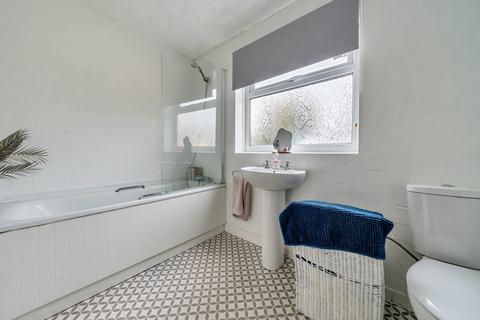 46 Weston Road, Rochester, ME2 3HA