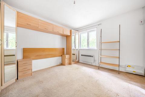 3 Sprucedale Close, Swanley, BR8 7YS