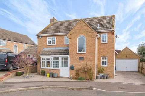 57 Dawson Drive, Swanley, BR8 7PN