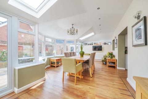 57 Dawson Drive, Swanley, BR8 7PN