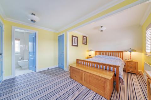 57 Dawson Drive, Swanley, BR8 7PN