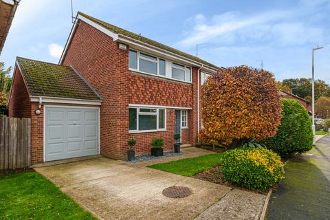 3 bedroom semi-detached house for sale, Archer Way, Swanley