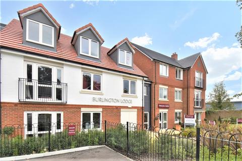 2 bedroom apartment for sale, Birchwood Park Avenue, Swanley