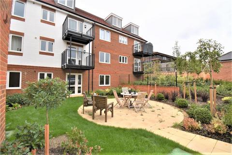 2 bedroom apartment for sale, Birchwood Park Avenue, Swanley