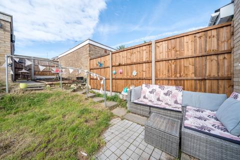 3 Overmead, Swanley, BR8 8DN
