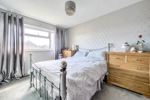 3 Overmead, Swanley, BR8 8DN