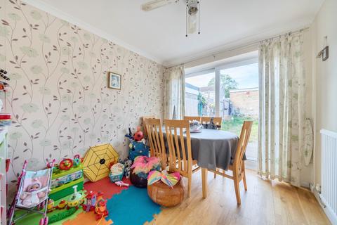3 Overmead, Swanley, BR8 8DN