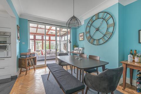 3 bedroom end of terrace house for sale, The Peak, London