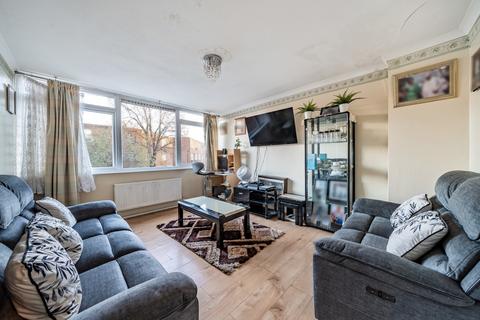 3 bedroom end of terrace house for sale, Nassau Path, London