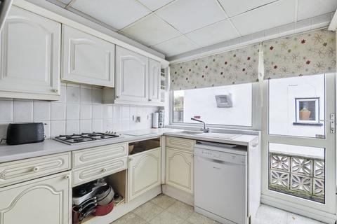 84 Darwin Road, Welling, DA16 2EG
