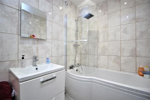 2 bedroom apartment for sale - Panfield Road, London