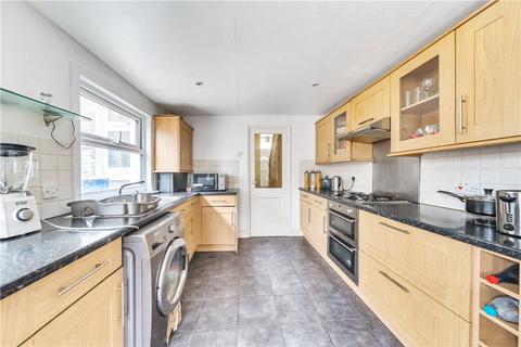 153 Brookmill Road, London, SE8 4JH