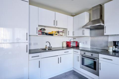 2 bedroom apartment for sale, Dancers Way, Greenwich