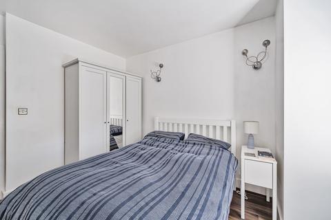 1 bedroom apartment for sale, Cadogan Road, London