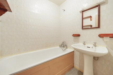 24 Resolution Walk, London, SE18 5QH