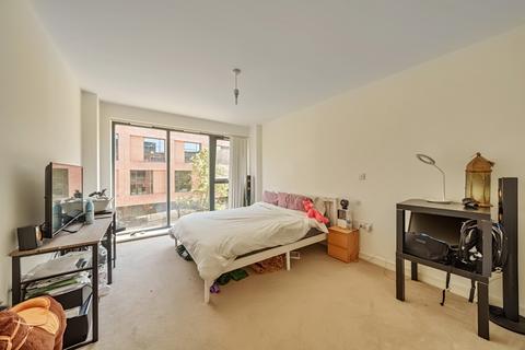 2 bedroom apartment for sale, Polytechnic Street, London