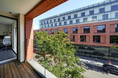 2 bedroom apartment for sale, Polytechnic Street, London