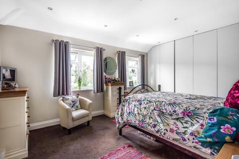 163 Queensway, West Wickham, BR4 9DU