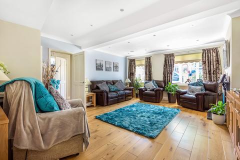 163 Queensway, West Wickham, BR4 9DU