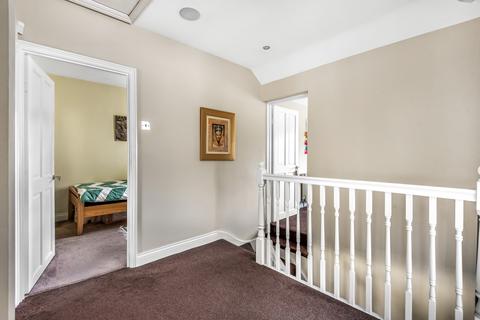 163 Queensway, West Wickham, BR4 9DU