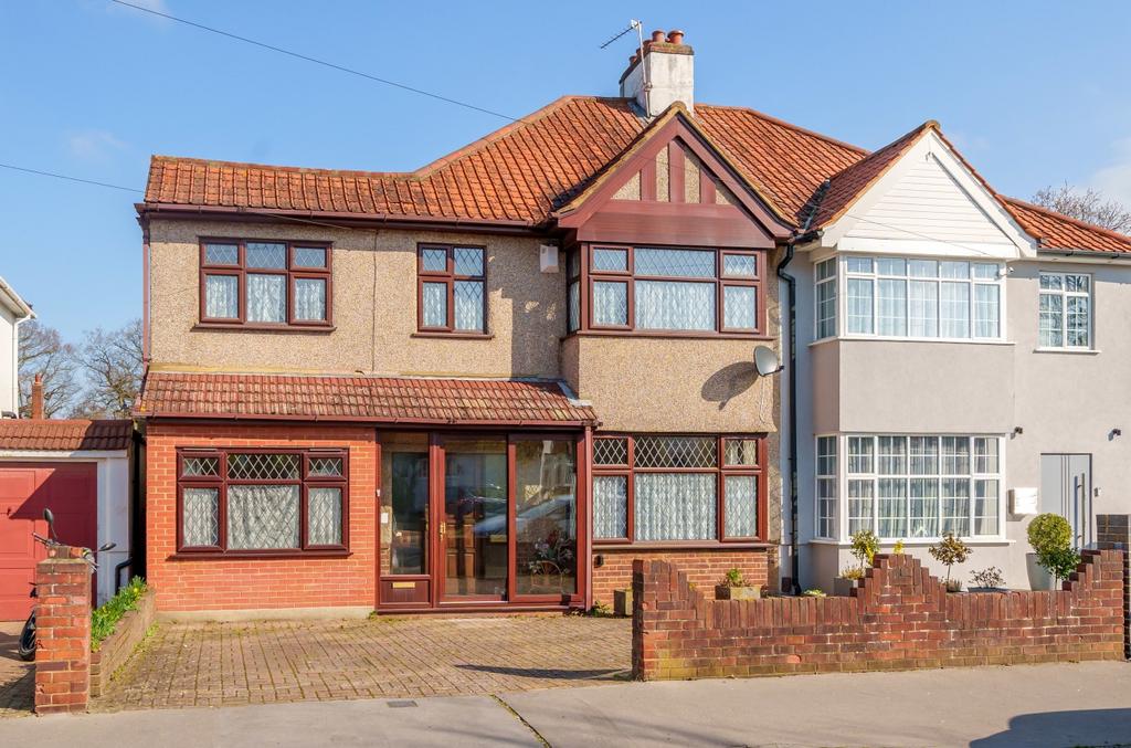 Devonshire Way, Croydon 5 bed semidetached house for sale £650,000