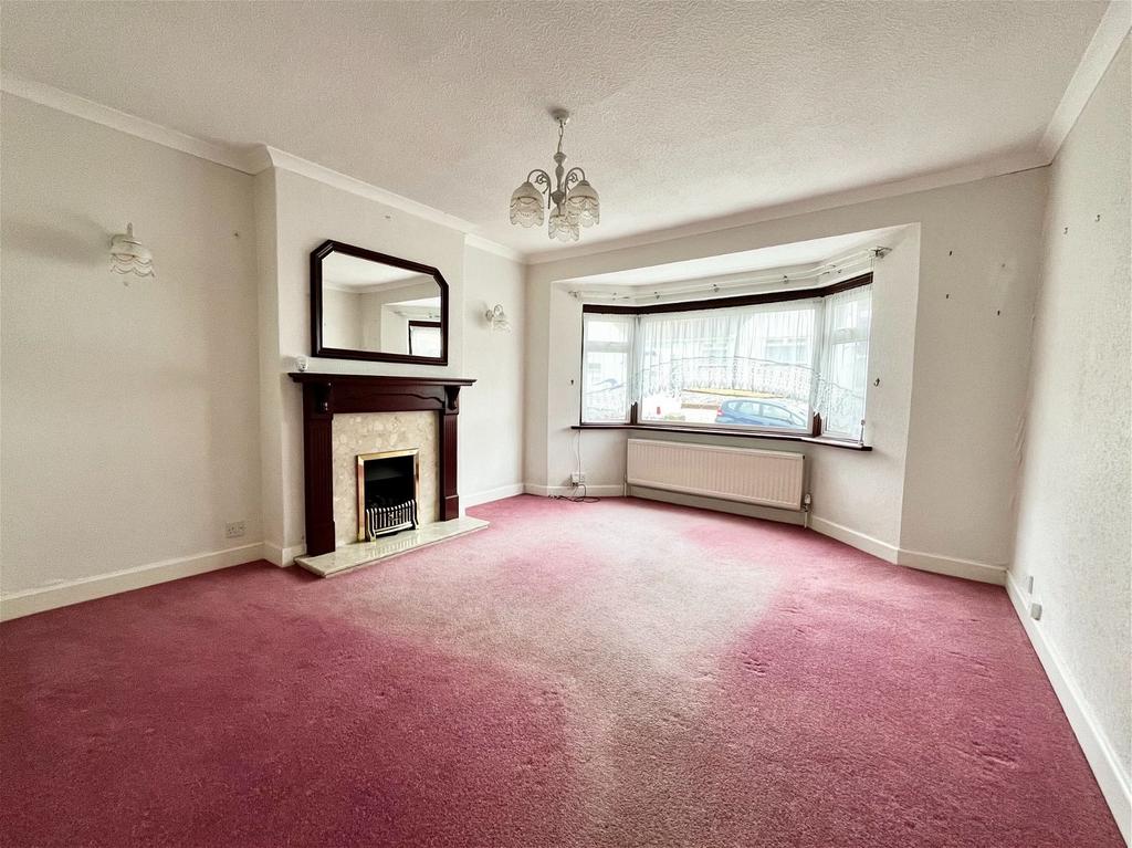 Clifton Road, Paignton 4 bed detached bungalow for sale £280,000