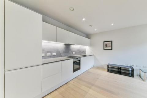1 bedroom apartment for sale - Liner House, Royal Wharf, E16