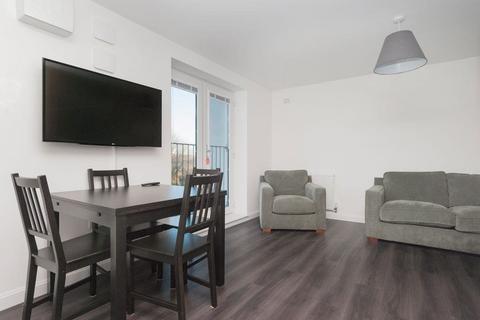 2 bedroom flat to rent, 2180L South Gyle Broadway, Edinburgh, EH12 9LR