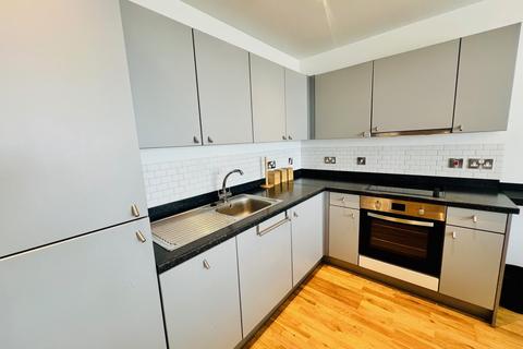 2 bedroom apartment to rent, Alexandra Tower, Princes Parade, Liverpool L3