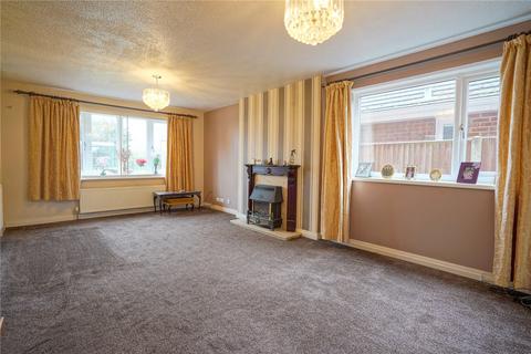 14 Braithwell Road, Ravenfield, Rotherham, S65 4LH