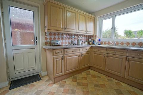 14 Braithwell Road, Ravenfield, Rotherham, S65 4LH