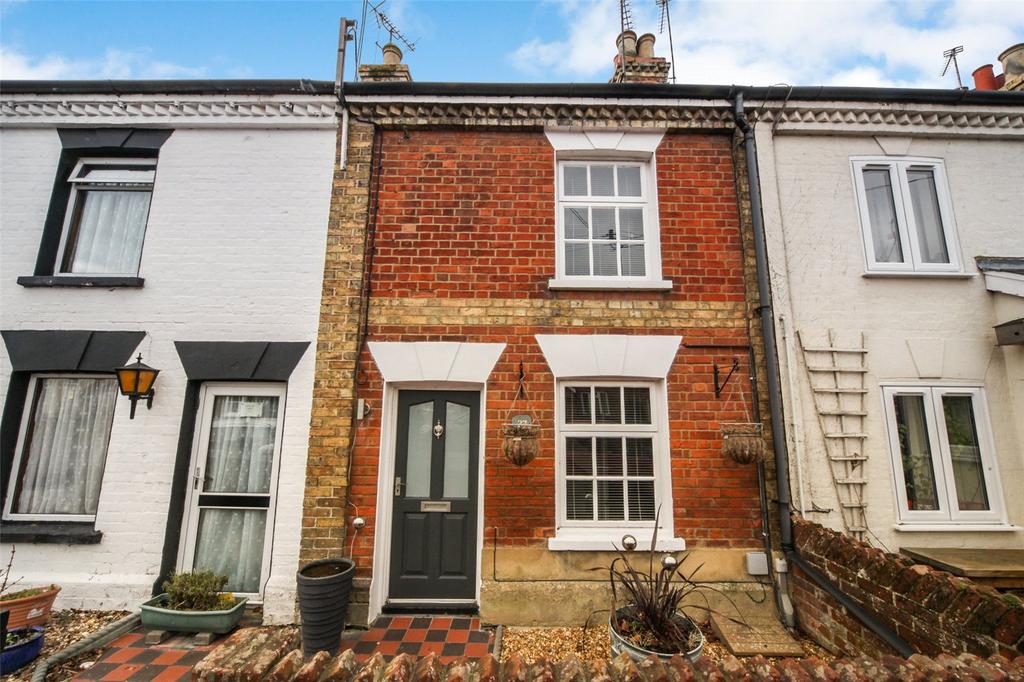 Tring Road, Wilstone, Tring... 2 bed terraced house for sale £270,000