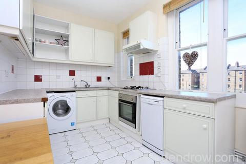 3 bedroom flat for sale, Castellain Mansions, London, W9