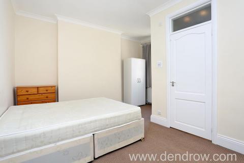 3 bedroom flat for sale, Castellain Mansions,  London W9