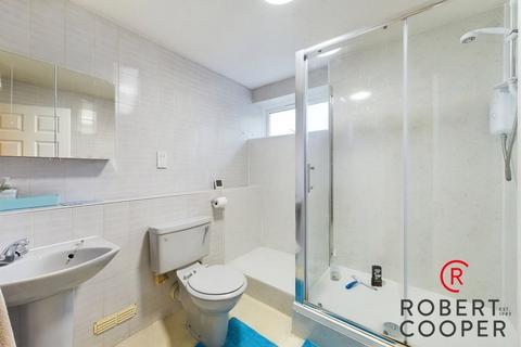 2 bedroom penthouse to rent, The Forresters, Winslow Close, Eastcote, HA5